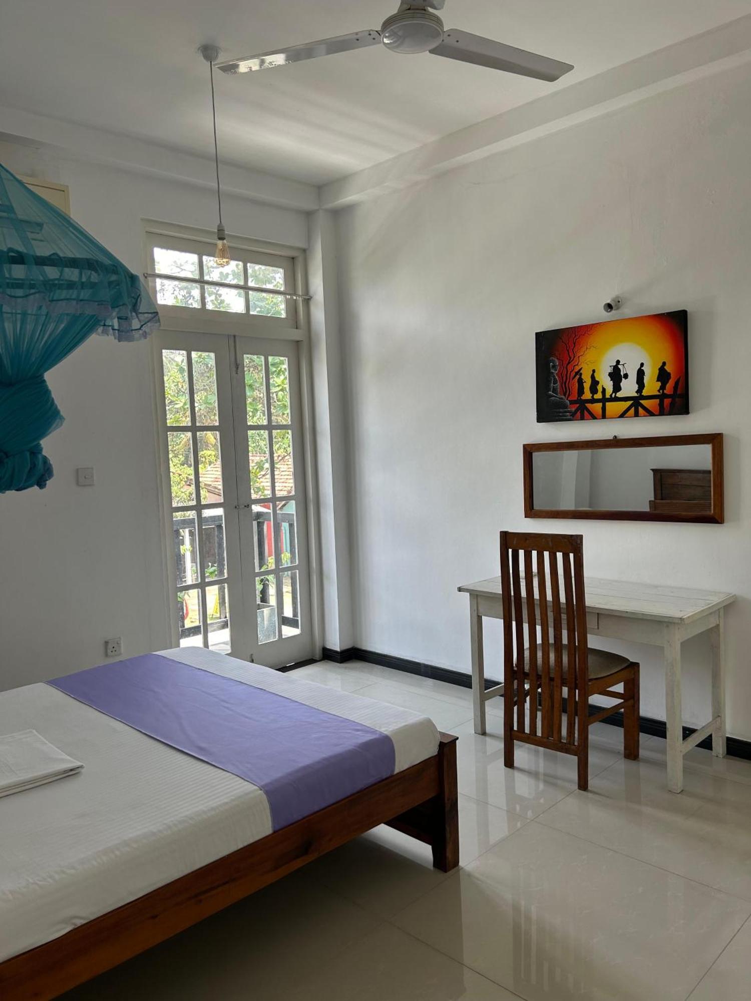 Albergue White House & Sea Food Restaurant Hikkaduwa Exterior foto