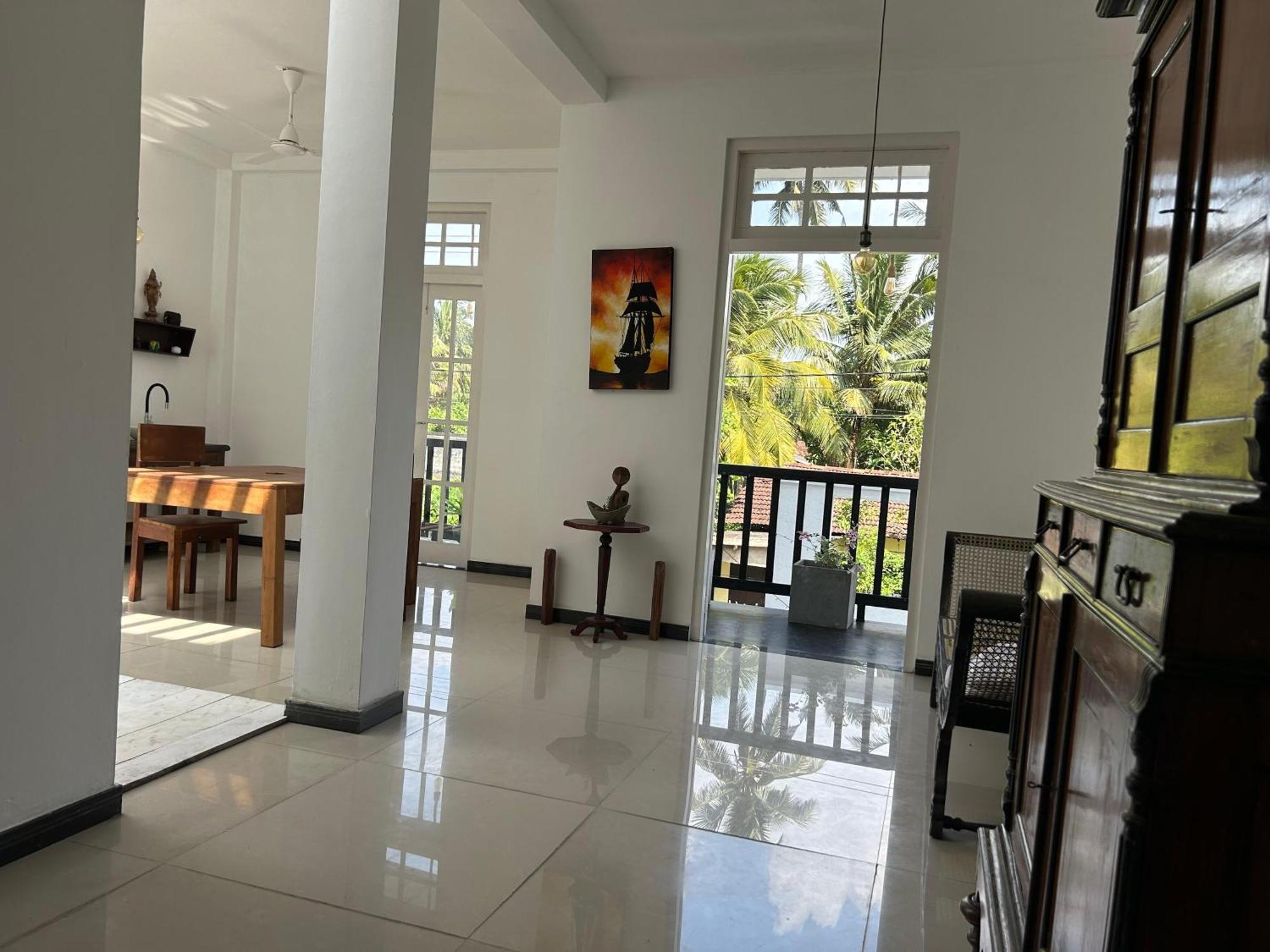 Albergue White House & Sea Food Restaurant Hikkaduwa Exterior foto