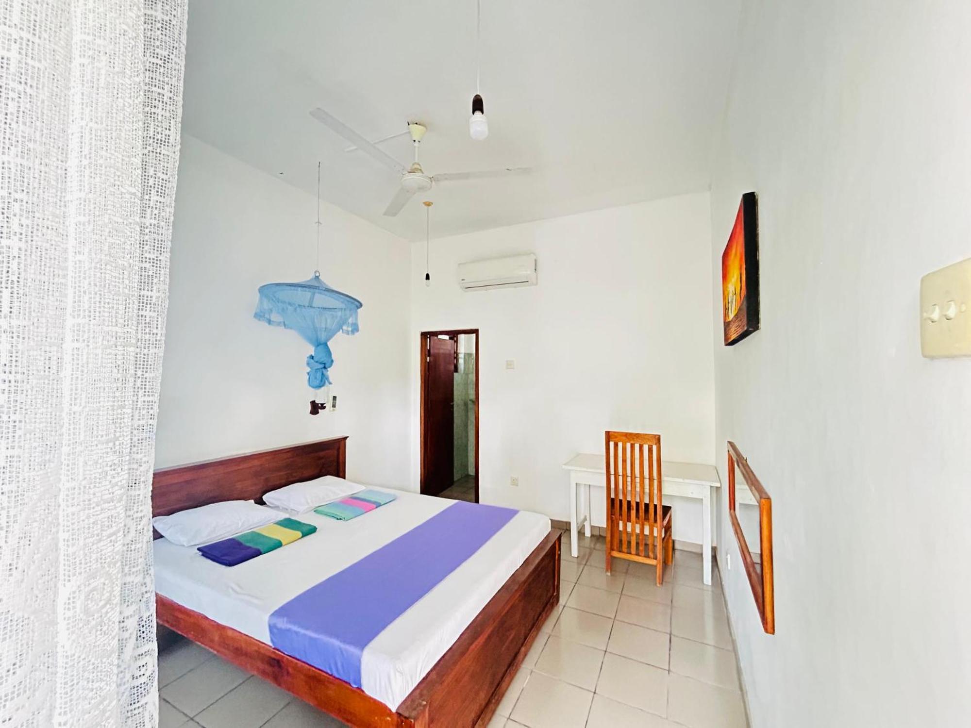 Albergue White House & Sea Food Restaurant Hikkaduwa Exterior foto